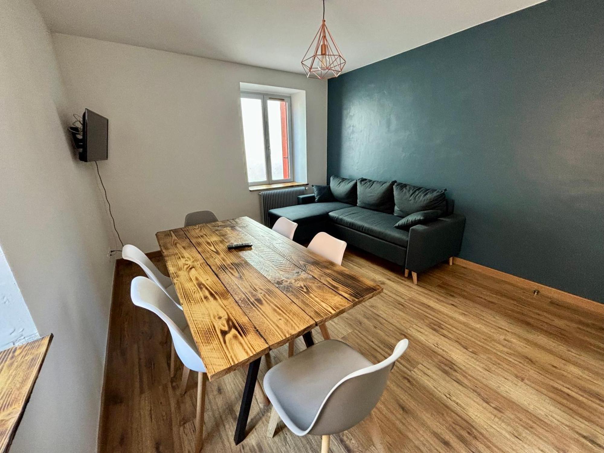 Appartement 6 Personnes - Lit King Size - Balneo - Wifi Le Puy-en-Velay Exterior foto